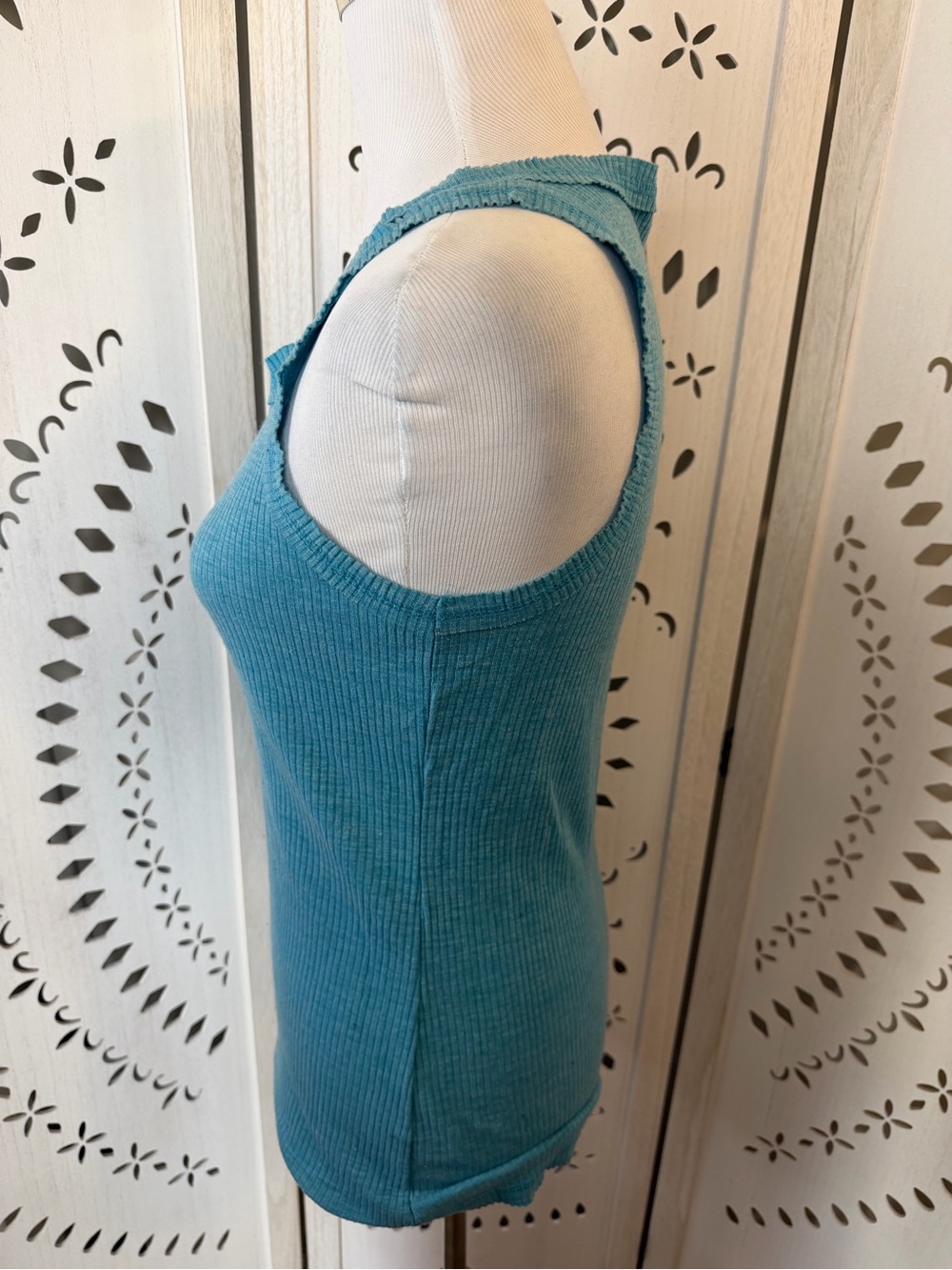 Sleeveless Ribbed Henley Tank Top - Turquoise - Picture 7 of 10